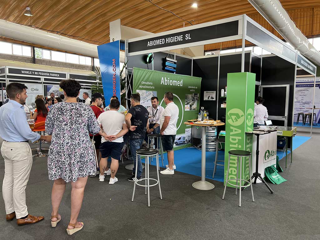 FOTO STAND ABIOMED GUIJUELO 2022 4